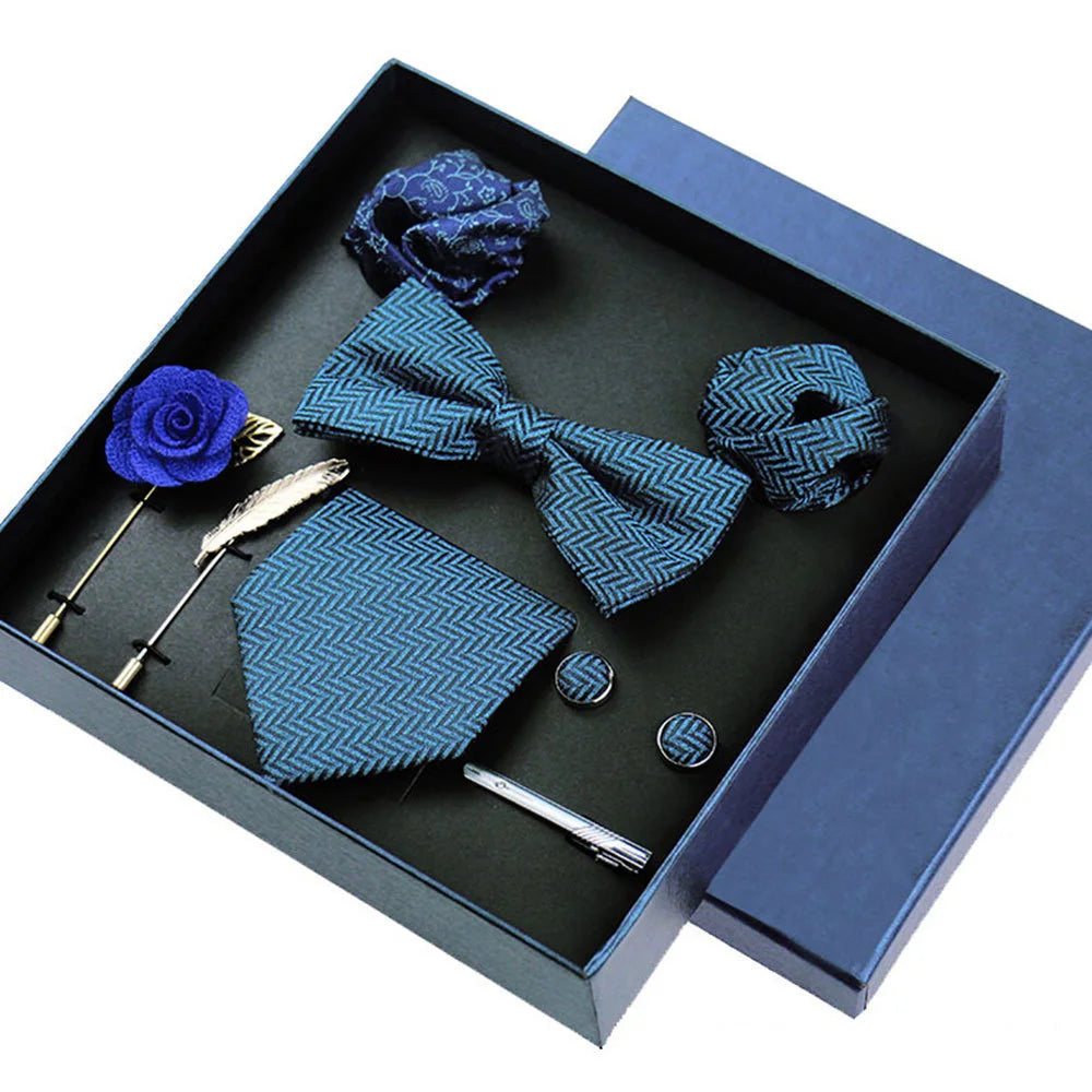 Men’s Necktie Gift Set With Accessories in Gift Box